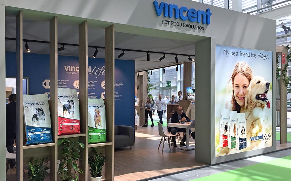 Progettazione stand fieristico Vincent Pet Food - Zoomark